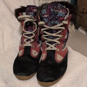 Tecnica Fur Winter Boots with Multicolor Design